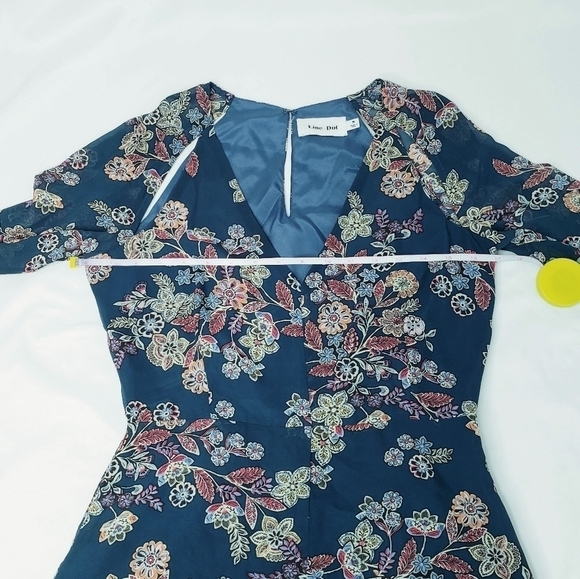 Line + Dot Floral Romper w/Sheer Long Sleeves Blue Multi - Picture 7 of 12